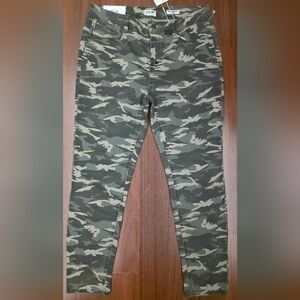 Kensie Camouflage The Effortless Ankle Skinny Jeans Nwt Size 12/31